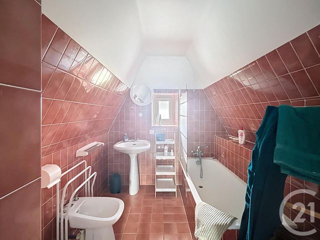 Maison &agrave; vendre - 6 pi&egrave;ces - 102,08 m2 - Pommerit Le Vicomte - 22 - BRETAGNE