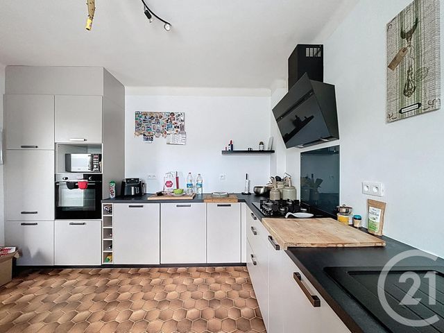 Maison &agrave; vendre - 6 pi&egrave;ces - 102,08 m2 - Pommerit Le Vicomte - 22 - BRETAGNE