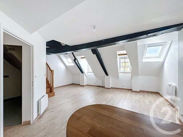 Appartement T4 à louer - 4 pièces - 72,50 m2 - Guingamp - 22 - BRETAGNE