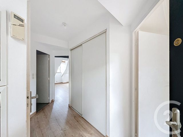 Appartement T4 à louer - 4 pièces - 72,50 m2 - Guingamp - 22 - BRETAGNE