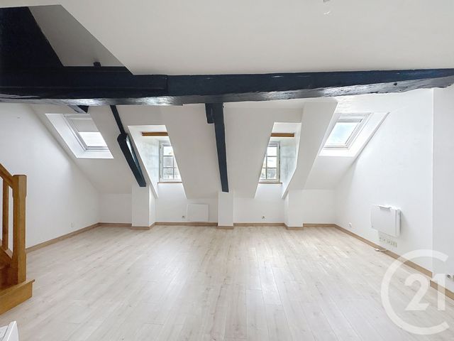 Appartement T4 à louer - 4 pièces - 72,50 m2 - Guingamp - 22 - BRETAGNE