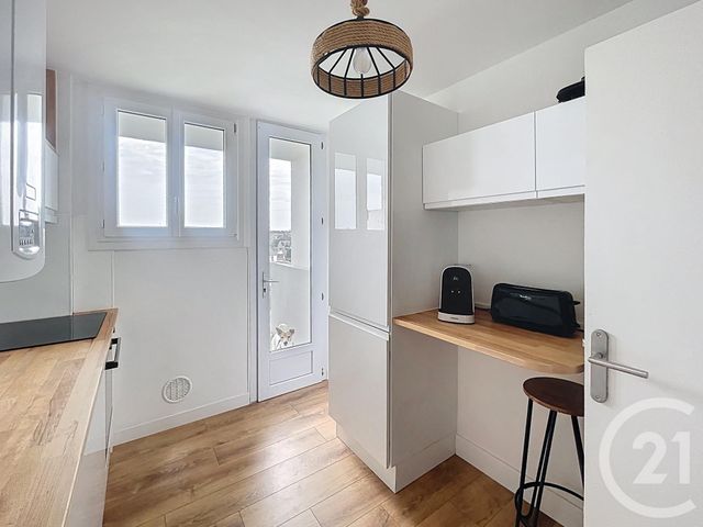 Appartement T4 à louer - 4 pièces - 65,72 m2 - Guingamp - 22 - BRETAGNE