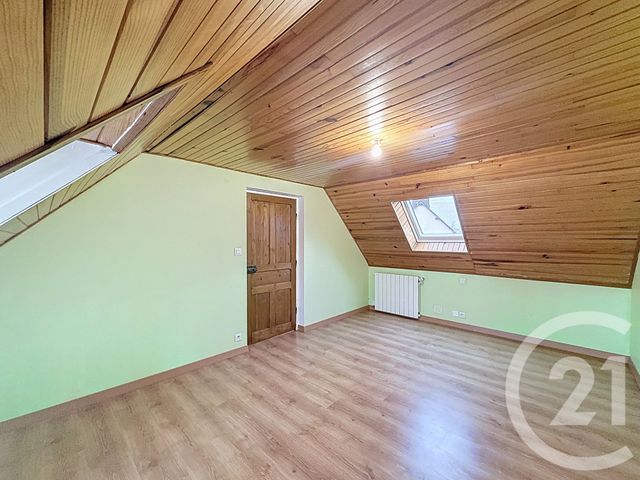 Maison &agrave; louer - 4 pi&egrave;ces - 83,56 m2 - Begard - 22 - BRETAGNE