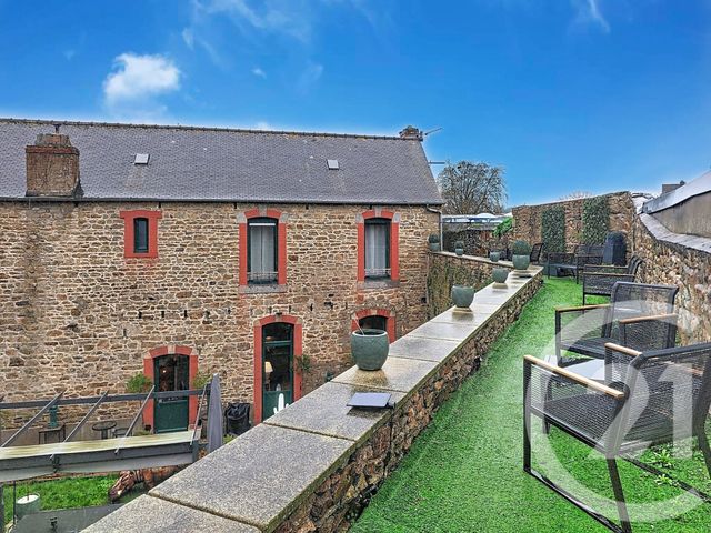 Maison &agrave; vendre - 11 pi&egrave;ces - 350 m2 - Guingamp - 22 - BRETAGNE