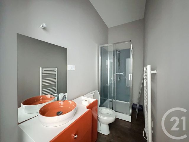 Appartement T2 &agrave; louer - 2 pi&egrave;ces - 39,38 m2 - Guingamp - 22 - BRETAGNE