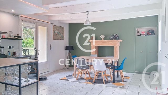 Maison &agrave; louer - 4 pi&egrave;ces - 87,17 m2 - Pedernec - 22 - BRETAGNE