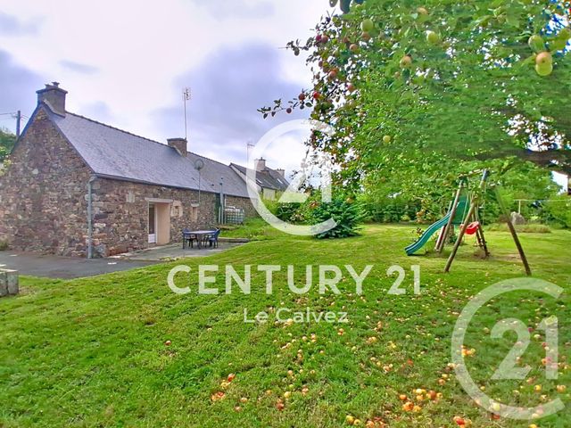 Maison &agrave; louer - 4 pi&egrave;ces - 87,17 m2 - Pedernec - 22 - BRETAGNE