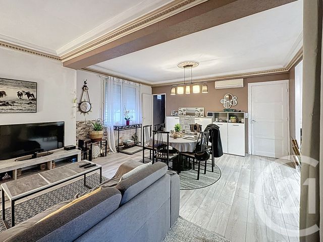 Maison &agrave; vendre - 4 pi&egrave;ces - 97 m2 - Guingamp - 22 - BRETAGNE