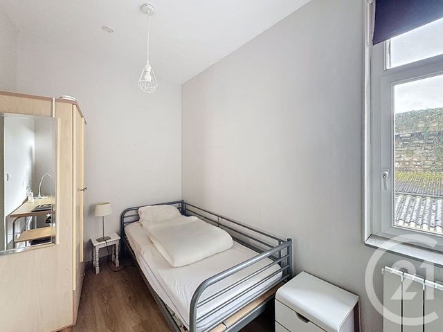 Appartement Studio &agrave; louer - 1 pi&egrave;ce - 19,60 m2 - Guingamp - 22 - BRETAGNE