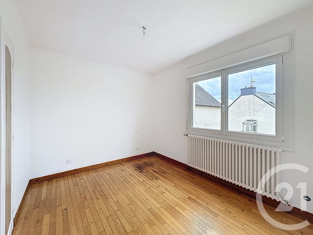 Maison &agrave; louer - 3 pi&egrave;ces - 59,06 m2 - Louargat - 22 - BRETAGNE