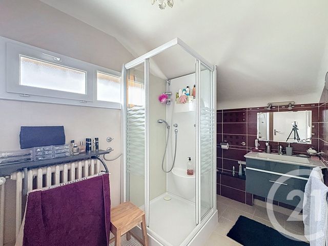 Maison &agrave; louer - 4 pi&egrave;ces - 95,65 m2 - Pontrieux - 22 - BRETAGNE