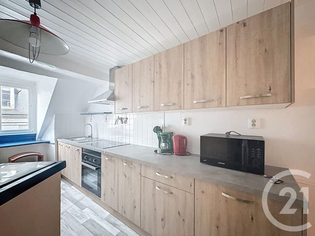 Appartement T3 &agrave; louer - 3 pi&egrave;ces - 64,08 m2 - Guingamp - 22 - BRETAGNE