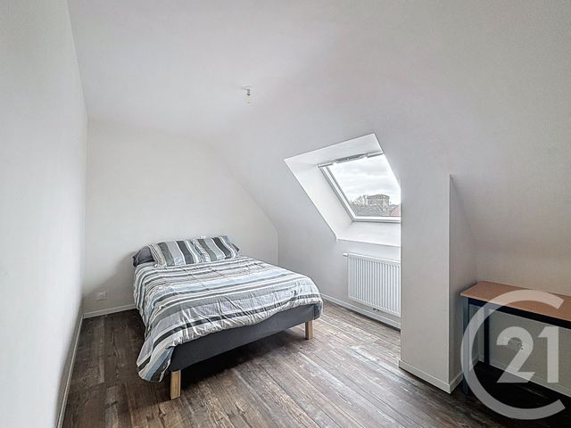 Maison &agrave; louer - 4 pi&egrave;ces - 70,60 m2 - Pabu - 22 - BRETAGNE