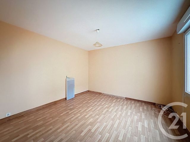 Maison &agrave; vendre - 5 pi&egrave;ces - 84,50 m2 - Pommerit Le Vicomte - 22 - BRETAGNE