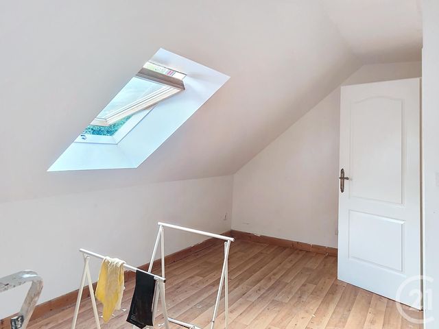 Maison &agrave; louer - 5 pi&egrave;ces - 123 m2 - Pontrieux - 22 - BRETAGNE