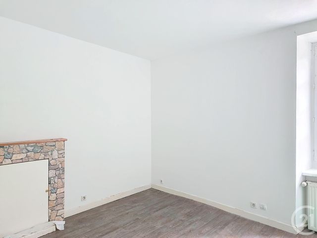 Maison &agrave; louer - 5 pi&egrave;ces - 123 m2 - Pontrieux - 22 - BRETAGNE