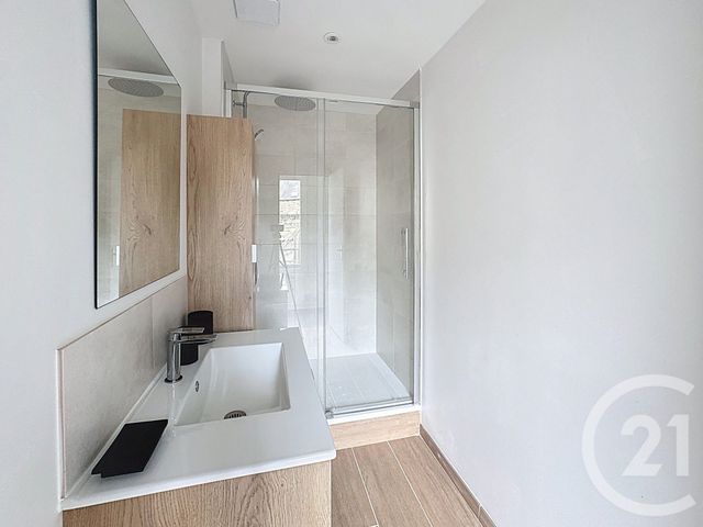 Appartement F5 &agrave; vendre - 5 pi&egrave;ces - 90 m2 - Guingamp - 22 - BRETAGNE