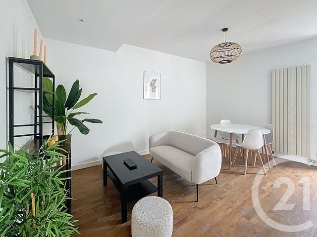 Appartement F5 &agrave; vendre - 5 pi&egrave;ces - 90 m2 - Guingamp - 22 - BRETAGNE