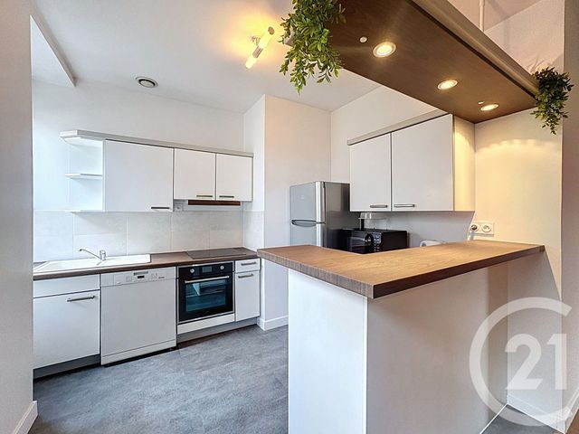 Appartement F5 &agrave; vendre - 5 pi&egrave;ces - 90 m2 - Guingamp - 22 - BRETAGNE