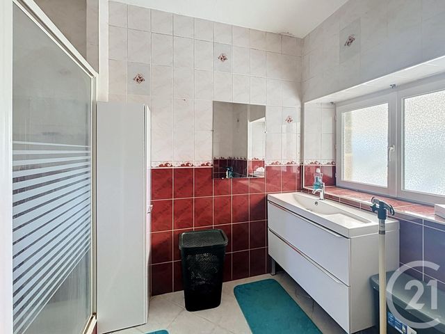 Maison &agrave; vendre - 6 pi&egrave;ces - 126,08 m2 - Louargat - 22 - BRETAGNE