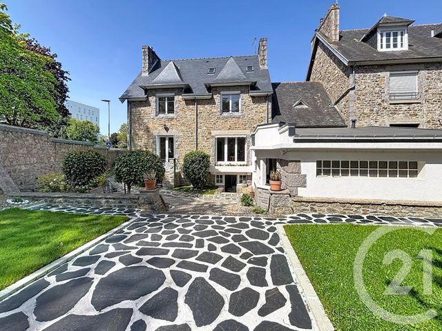 Maison &agrave; vendre - 5 pi&egrave;ces - 138,86 m2 - Guingamp - 22 - BRETAGNE