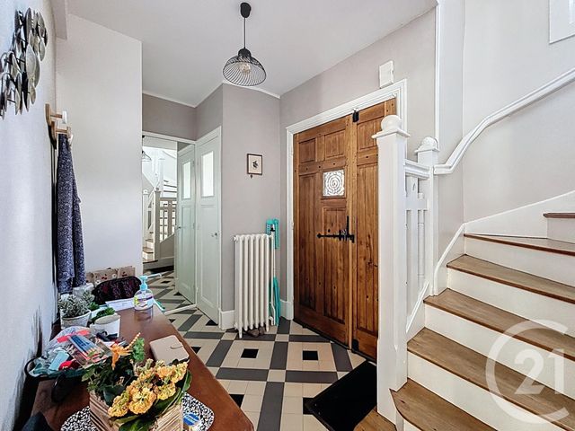 Maison &agrave; vendre - 5 pi&egrave;ces - 138,86 m2 - Guingamp - 22 - BRETAGNE