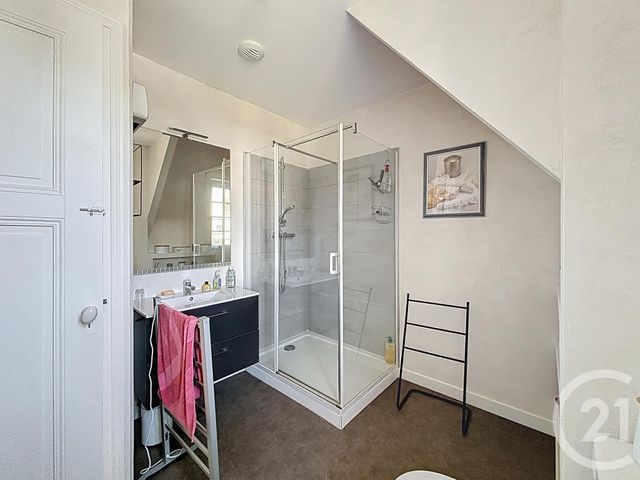 Maison &agrave; vendre - 5 pi&egrave;ces - 138,86 m2 - Guingamp - 22 - BRETAGNE