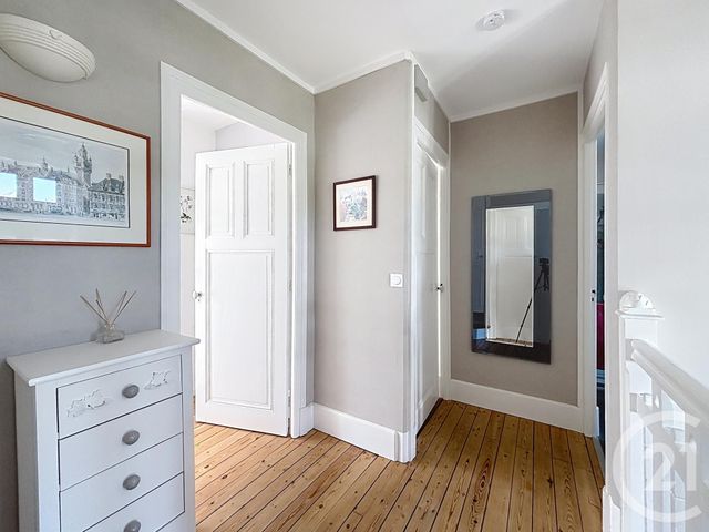 Maison &agrave; vendre - 5 pi&egrave;ces - 138,86 m2 - Guingamp - 22 - BRETAGNE