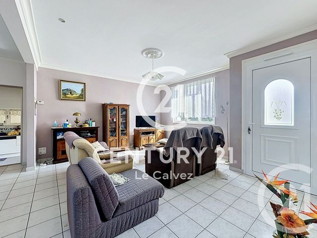 Maison &agrave; vendre - 6 pi&egrave;ces - 133,68 m2 - Bourbriac - 22 - BRETAGNE