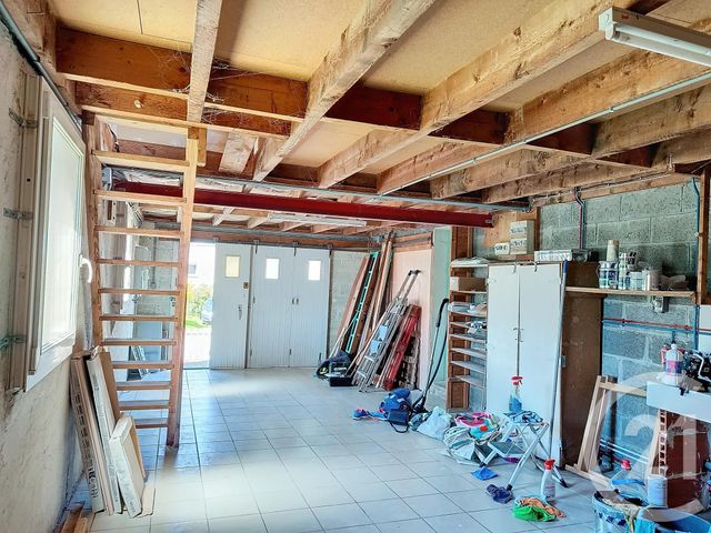 Maison &agrave; louer - 7 pi&egrave;ces - 115 m2 - Ploumagoar - 22 - BRETAGNE