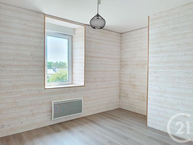 Maison &agrave; louer - 3 pi&egrave;ces - 67,32 m2 - St Gilles Les Bois - 22 - BRETAGNE