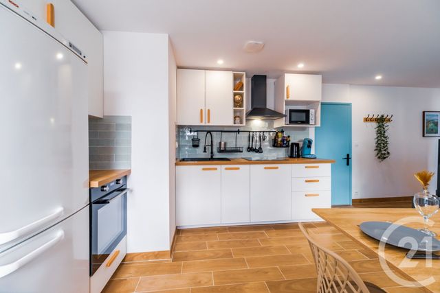 Appartement F4 &agrave; vendre - 4 pi&egrave;ces - 65,20 m2 - Guingamp - 22 - BRETAGNE