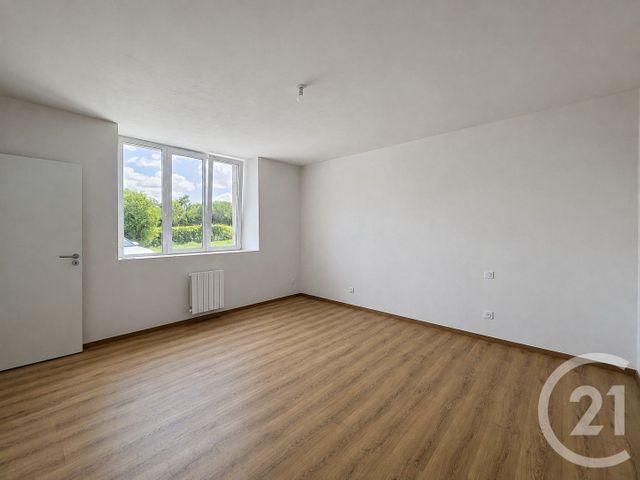 Maison &agrave; louer - 5 pi&egrave;ces - 92,23 m2 - Coatascorn - 22 - BRETAGNE