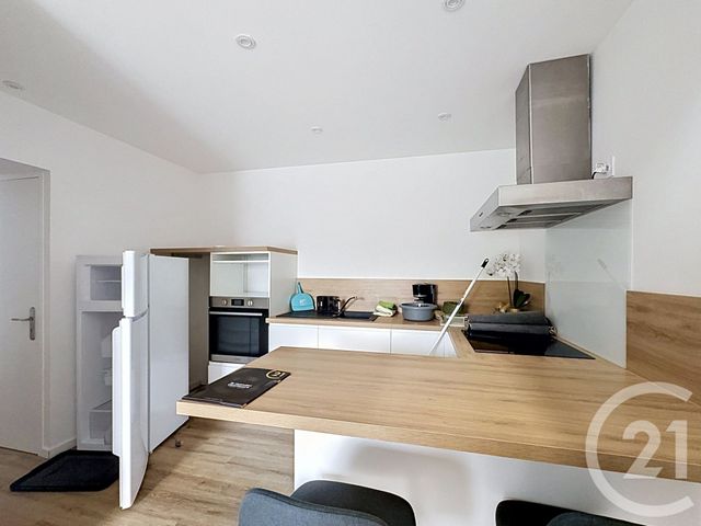 Appartement T3 &agrave; louer - 3 pi&egrave;ces - 34 m2 - Lanrodec - 22 - BRETAGNE