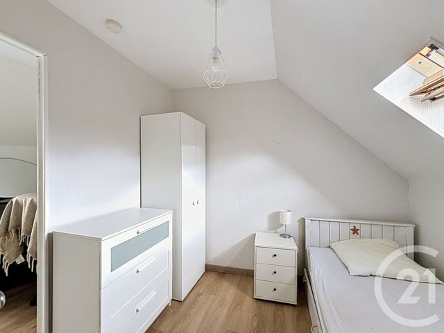 Appartement Studio &agrave; louer - 1 pi&egrave;ce - 19,31 m2 - Guingamp - 22 - BRETAGNE