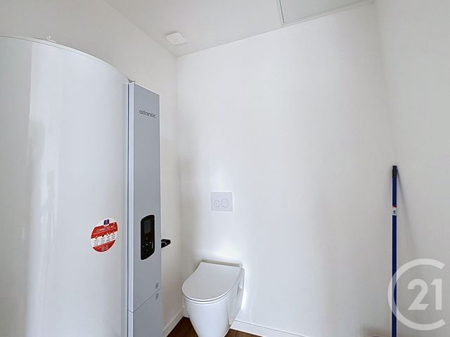 Maison &agrave; louer - 2 pi&egrave;ces - 39 m2 - Plouagat - 22 - BRETAGNE