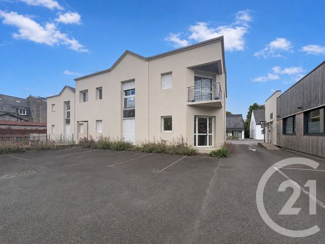 Appartement Local &agrave; louer - 4 pi&egrave;ces - 75,85 m2 - Guingamp - 22 - BRETAGNE