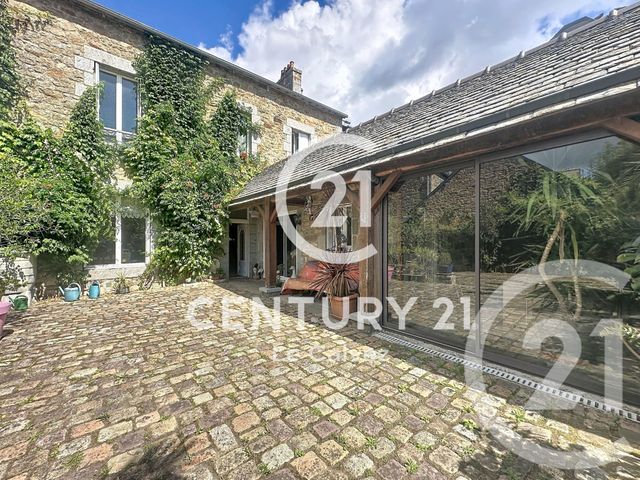 Maison &agrave; vendre - 9 pi&egrave;ces - 182,61 m2 - Guingamp - 22 - BRETAGNE