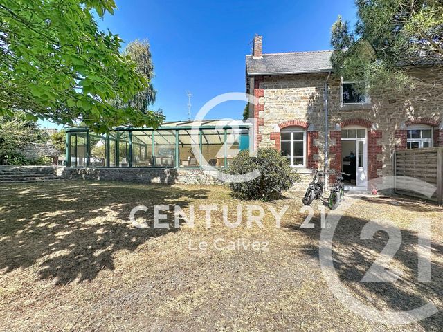 Maison &agrave; vendre - 6 pi&egrave;ces - 231 m2 - Guingamp - 22 - BRETAGNE