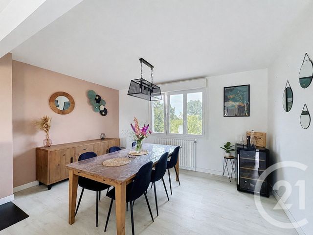 Maison &agrave; vendre - 6 pi&egrave;ces - 135 m2 - Ploumagoar - 22 - BRETAGNE