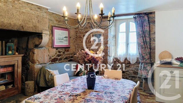Maison &agrave; vendre - 4 pi&egrave;ces - 166,35 m2 - Bourbriac - 22 - BRETAGNE