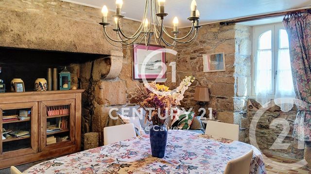 Maison &agrave; vendre - 4 pi&egrave;ces - 166,35 m2 - Bourbriac - 22 - BRETAGNE