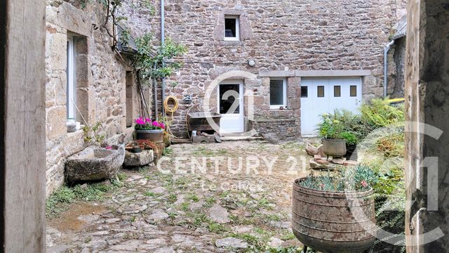 Maison &agrave; vendre - 4 pi&egrave;ces - 166,35 m2 - Bourbriac - 22 - BRETAGNE