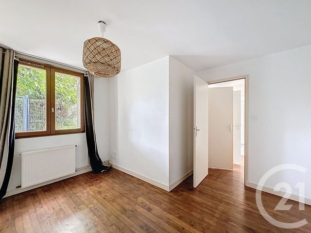 Maison &agrave; louer - 3 pi&egrave;ces - 76,54 m2 - Plouvara - 22 - BRETAGNE
