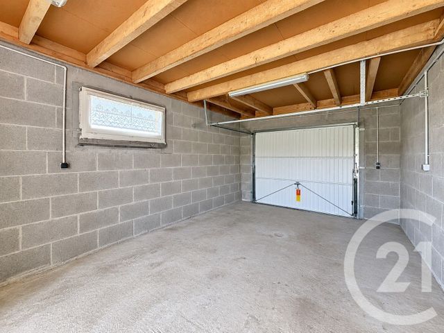 Maison &agrave; louer - 4 pi&egrave;ces - 75 m2 - Pommerit Le Vicomte - 22 - BRETAGNE