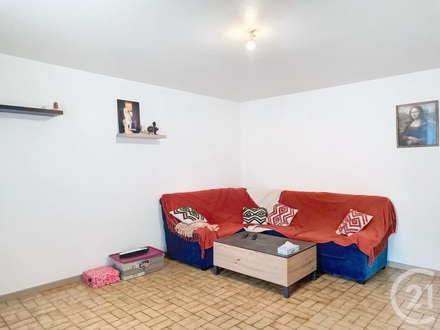 Maison &agrave; louer - 5 pi&egrave;ces - 95,70 m2 - Lanrodec - 22 - BRETAGNE
