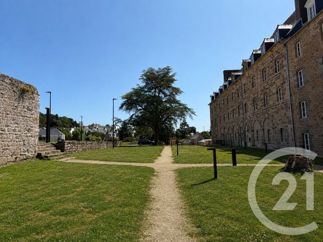 Maison &agrave; louer - 1 pi&egrave;ce - 27,90 m2 - Guingamp - 22 - BRETAGNE