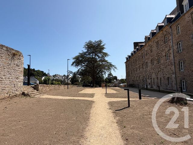 Maison &agrave; louer - 1 pi&egrave;ce - 27,90 m2 - Guingamp - 22 - BRETAGNE