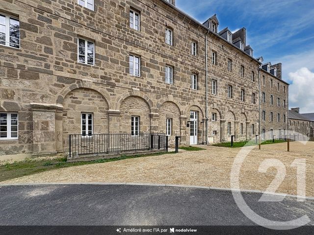 Appartement Studio &agrave; louer - 1 pi&egrave;ce - 33,37 m2 - Guingamp - 22 - BRETAGNE
