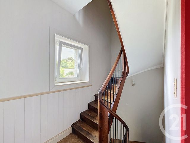 Maison &agrave; louer - 4 pi&egrave;ces - 98,62 m2 - Guingamp - 22 - BRETAGNE